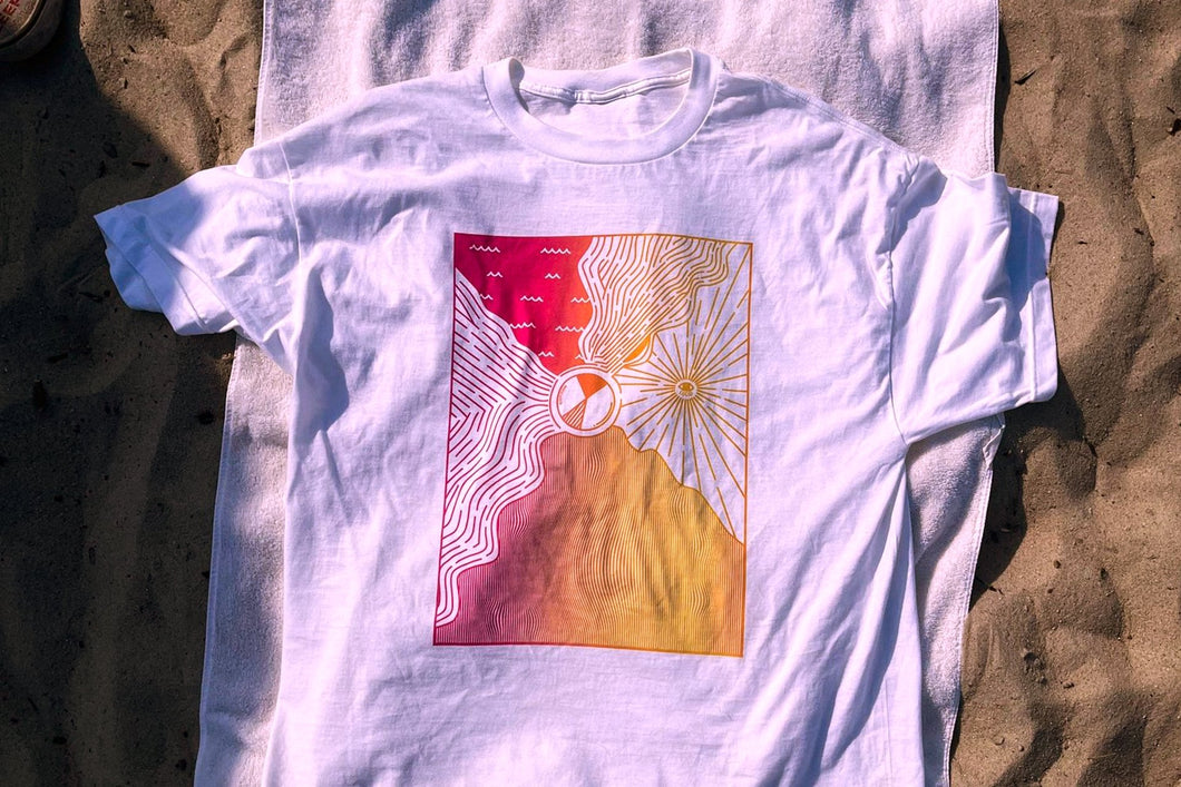 Sunset Beach T-Shirt [SLEEPY.DESIGN] - SLEEPY.DESIGN